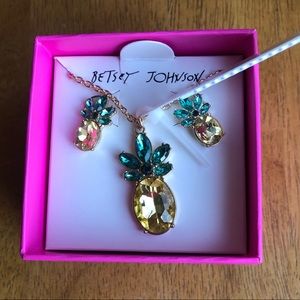 Betsey Johnson Pineapple Necklace & Earrings NIB